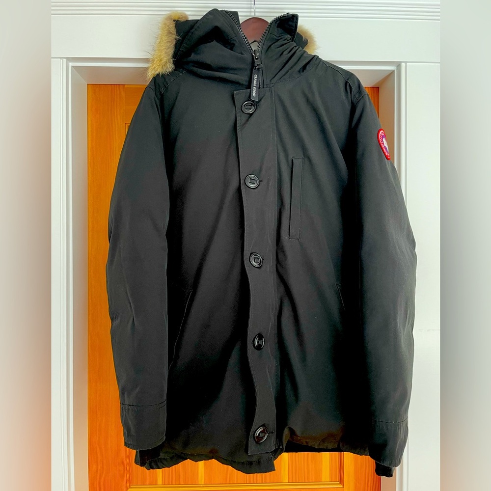Canada Goose Men’s Chateau Parka, Fur Trim, Black - Large